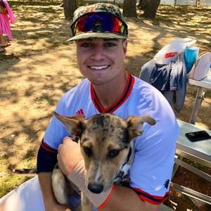 Meet your Posher, Dylan